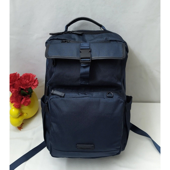 Baggallini Navy Nylon Commuter Laptop Light Weight Backpack main image 10